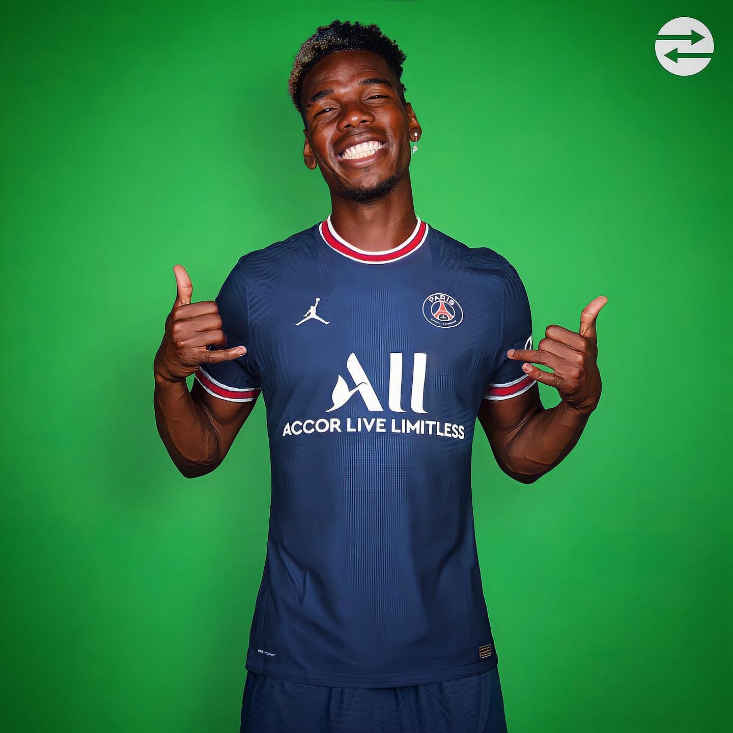 新赛季球队海报亮相，球员形象大片引发讨论的简单介绍