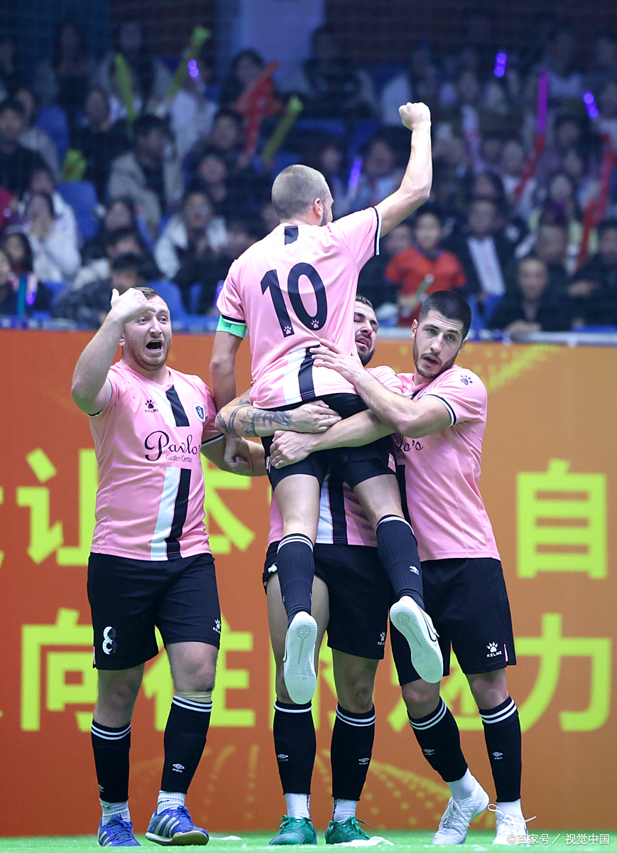 关于欧预赛成功突围！球队驶向冠军之路！的信息