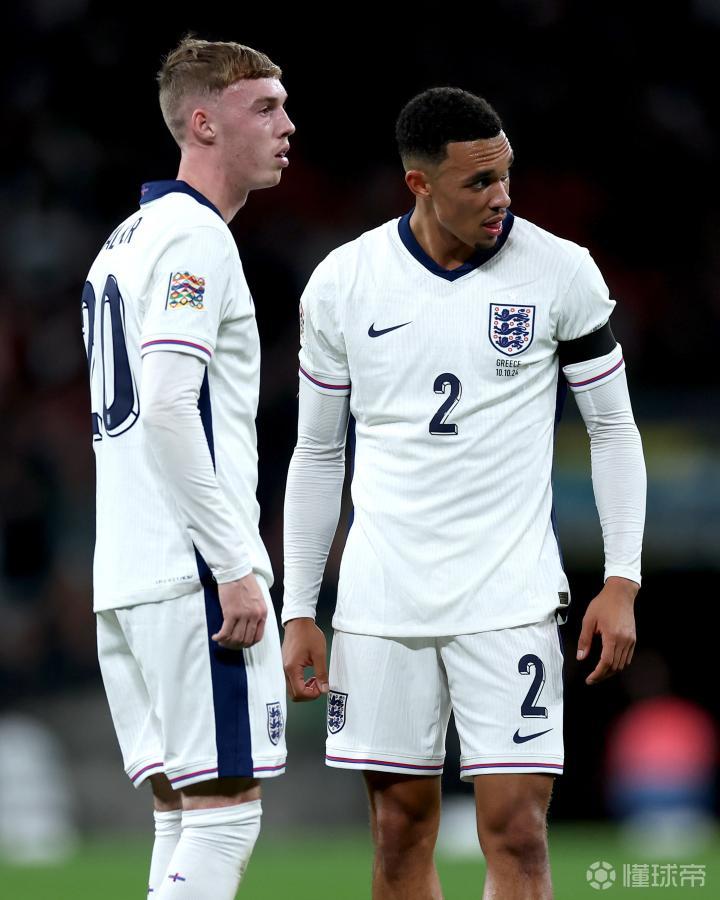 包含英格兰球队击败对手，成为重要话题的词条