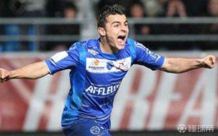 包含甘冈主场取胜，法甲保级前景获得曙光的词条