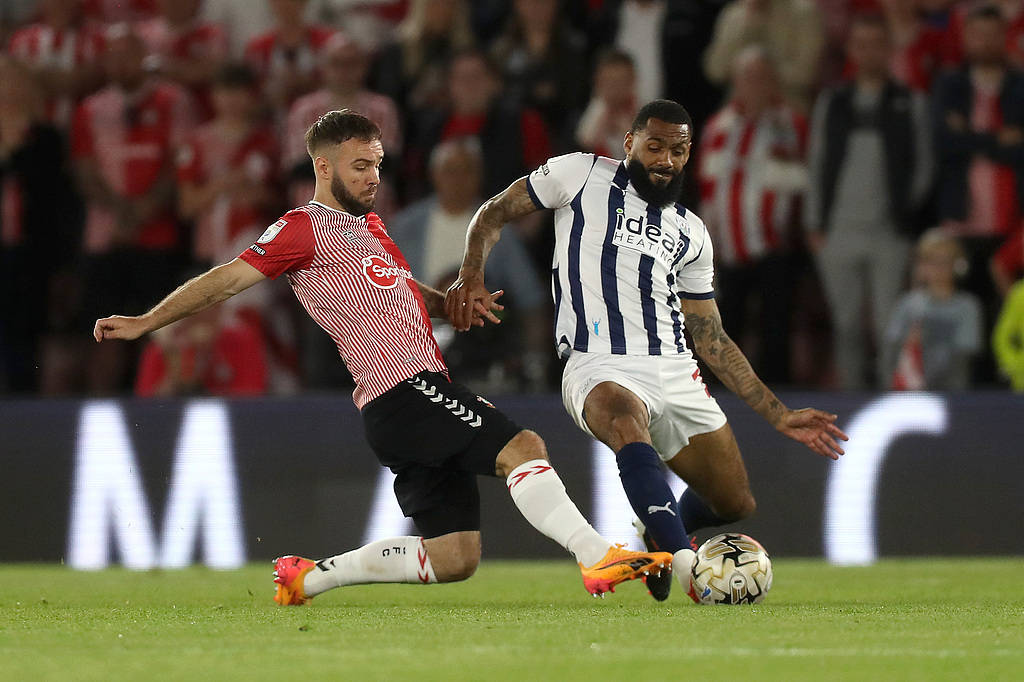 南安普顿球员伤愈复出，贡献进球的简单介绍