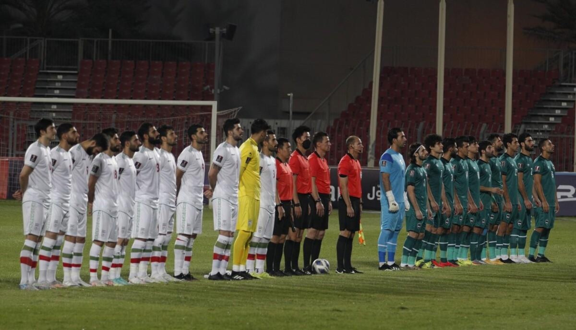 包含伊朗队在最后时刻逆转摩洛哥,小组出线前景复杂的词条 包含伊朗队在最后时刻逆转摩洛哥,小组出线前景复杂的词条