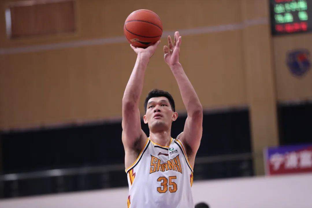 陕西男篮主场失利,遗憾告终 陕西男篮主场失利,遗憾告终