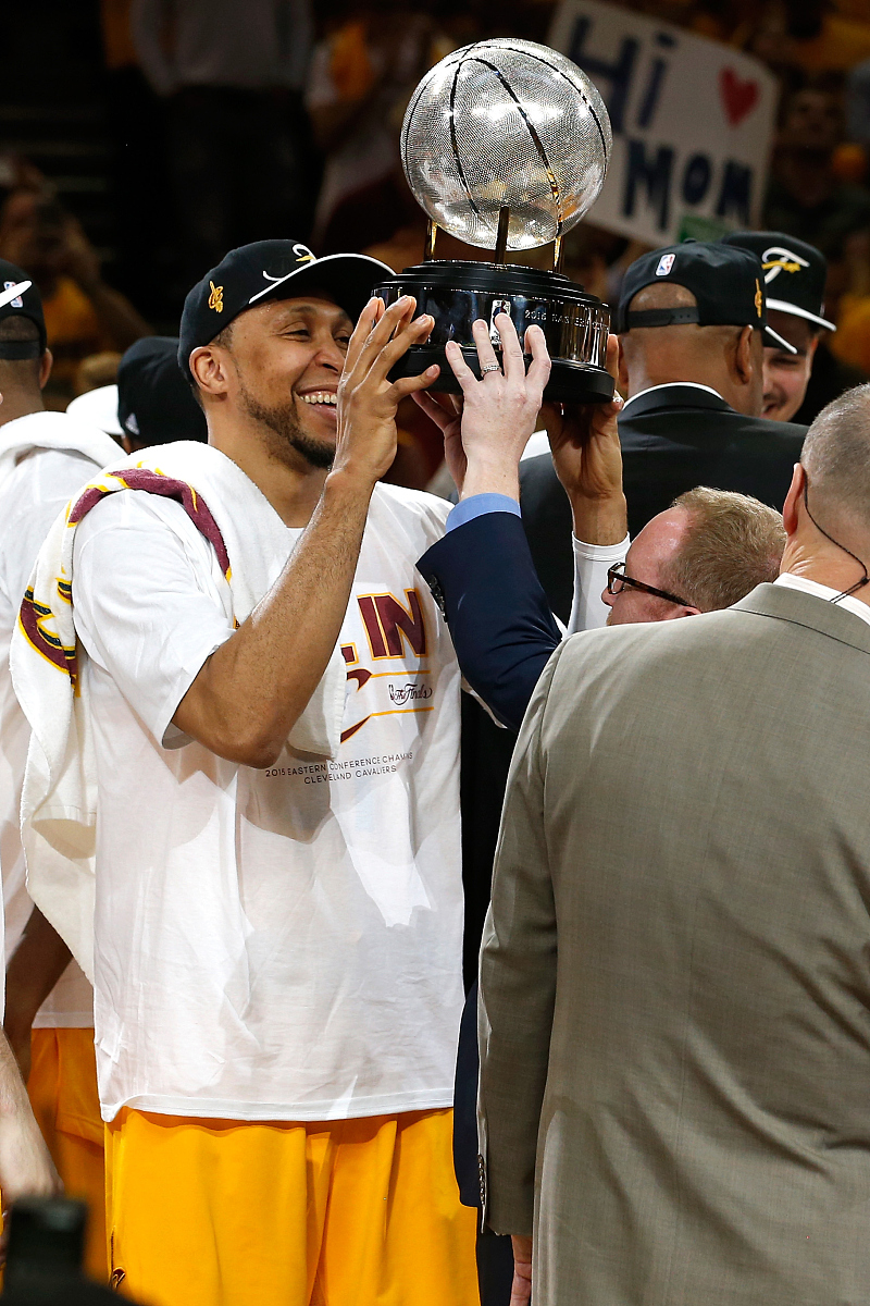 开云体育网页版入口-掘金内线受挫，穆雷当家球队连续两轮失利的简单介绍