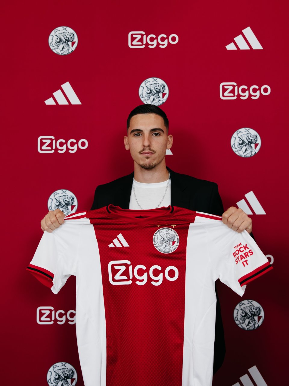 开云体育官方登录入口-奥地利队士气高涨，备战以色列力争晋级的简单介绍